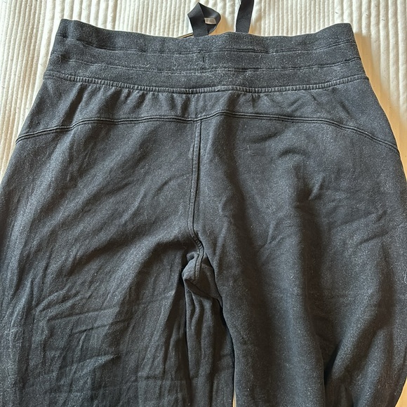 Athleta wide leg pant - Picture 2 of 3